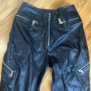 TIGER MIST FAUX LEATHER MOTO PANTS SIZE XS